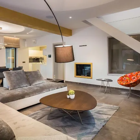 Argemonia Villa